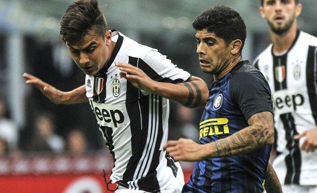 四个富婆裸体按摩高潮