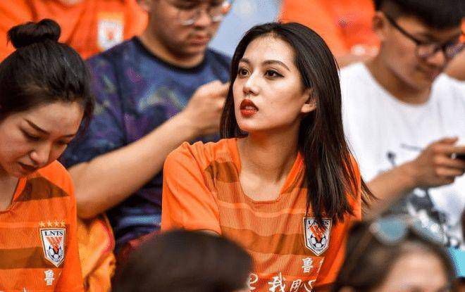 美女视频黄色的